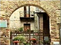 Example of framing through an archway.